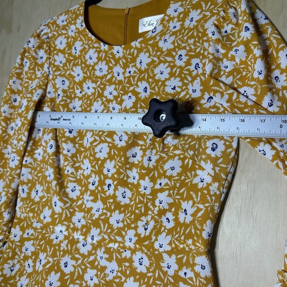 Eliza J Marigold Floral Mini Dress Size 4 - Picture 8 of 11